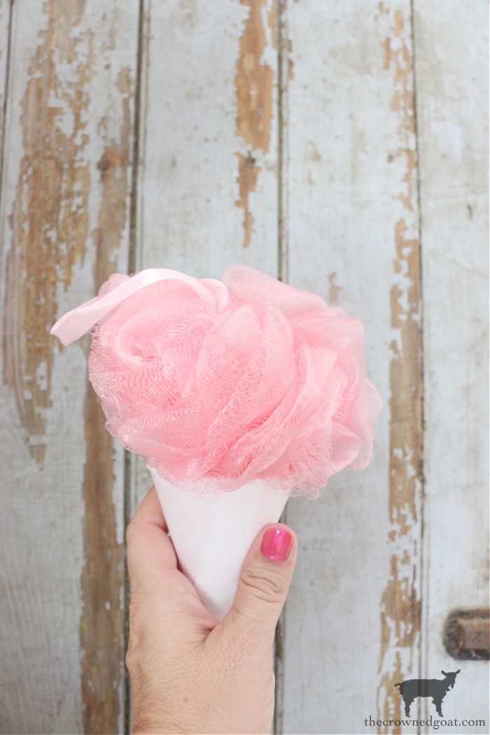 Easy Ice Cream Cone Ornaments