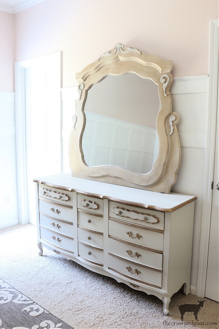 DIY European Farmhouse Mirror - The Crowned Goat 