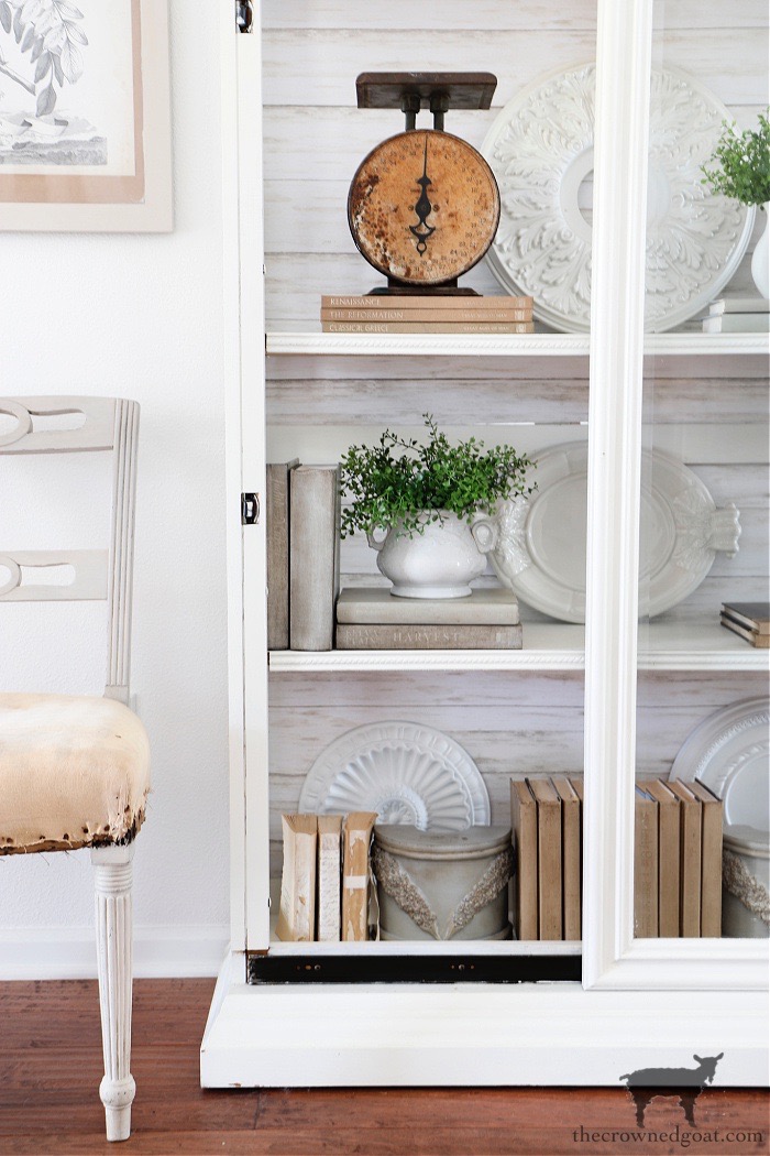 Curio Cabinet Decorating Ideas: Tips for a Stunning Display